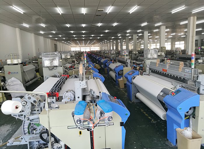 9200型（xíng）噴氣織機